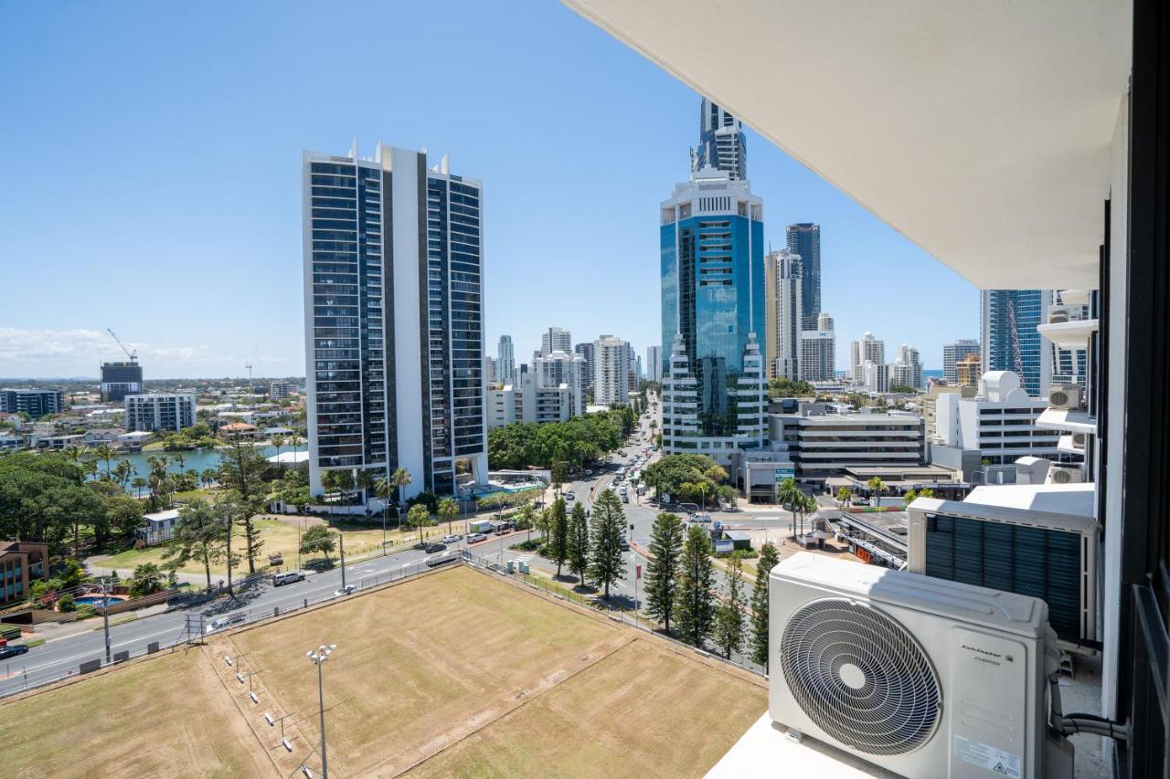 Large Surfers Paradise Apartment With Fantastic Views Gold Coast Zewnętrze zdjęcie